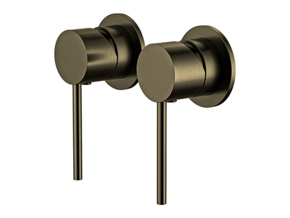 Maple Twin Shower/Bath Mixer Separate Plates