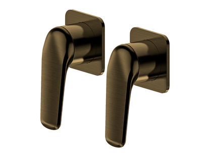 Sequoia Twin Shower/Bath Mixer Separate Square Plates